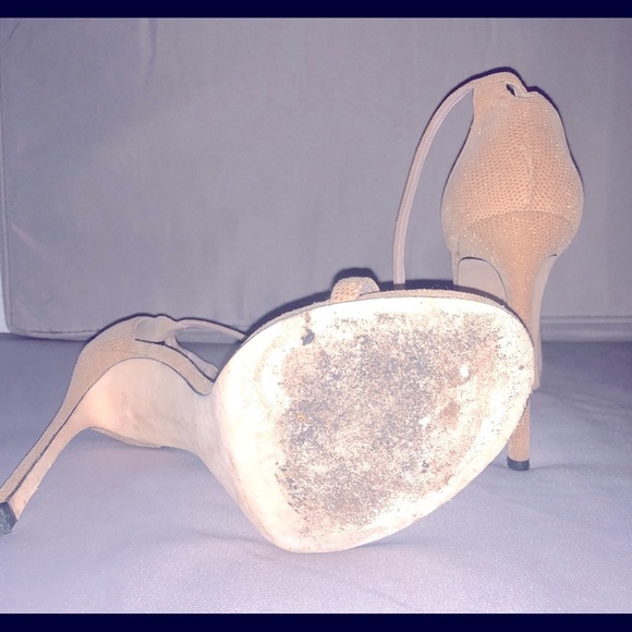 Stuart Weitzman Nudist - would love to trade! - Picture 12 of 15